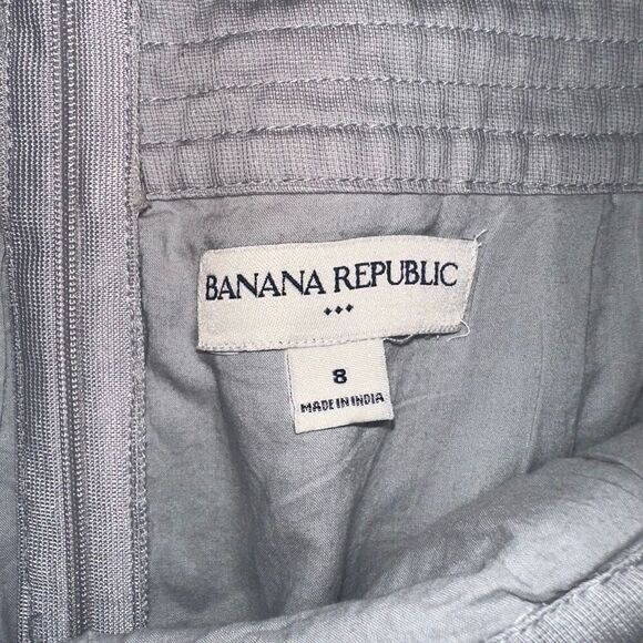 Banana Republic gray business casual embroidered 8 a-line skirt - Picture 2 of 3